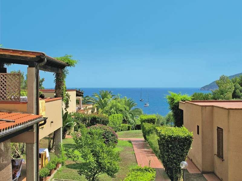 Casa Del Golfo Aparthotel Lacona Exterior photo