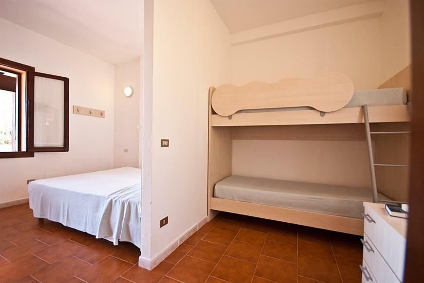 Casa Del Golfo Aparthotel Lacona Exterior photo