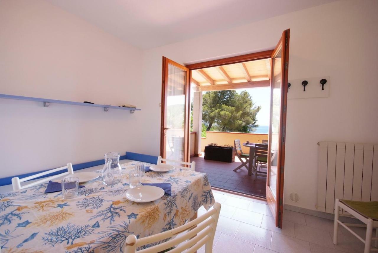 Casa Del Golfo Aparthotel Lacona Exterior photo